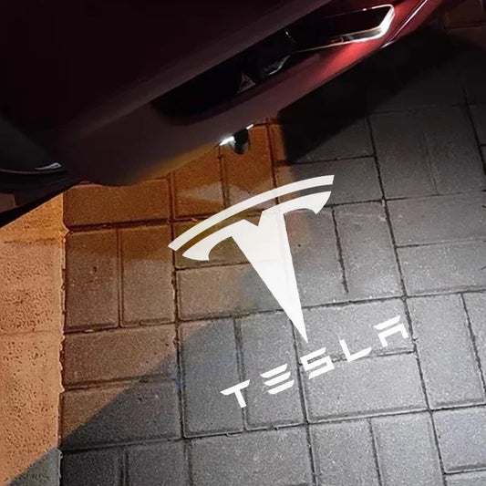 Luces LED Proyectoras Tesla – Bienvenida de Puerta, 2 Piezas (Model 3, S, X, Y, Cybertruck, Roadster)