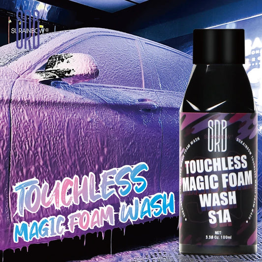 Jabón para lavado de autos con espuma rosa Extreme Bodywash y cera.